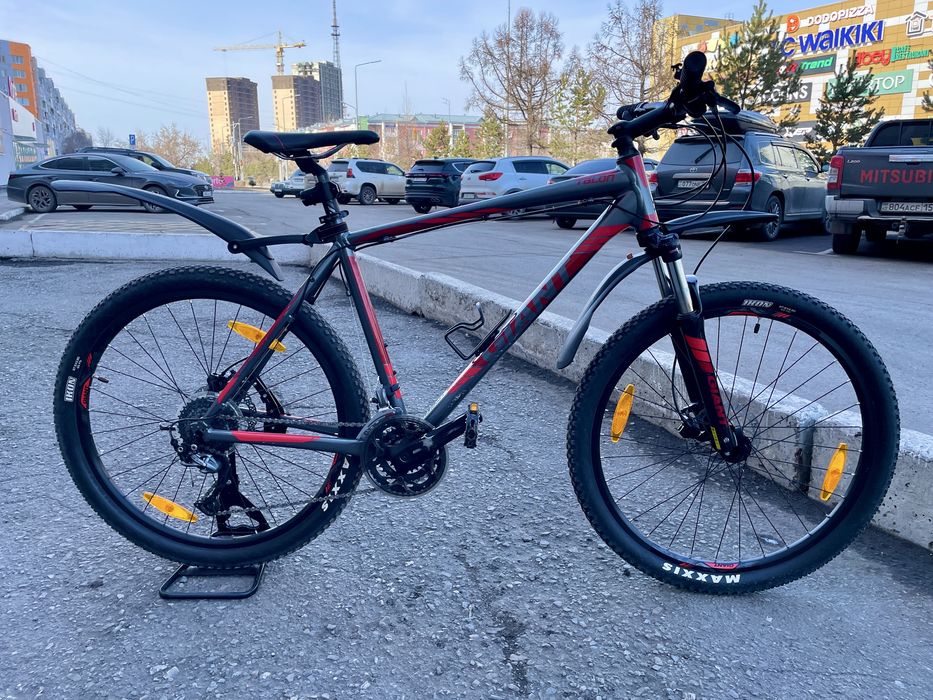 Продам Giant talon