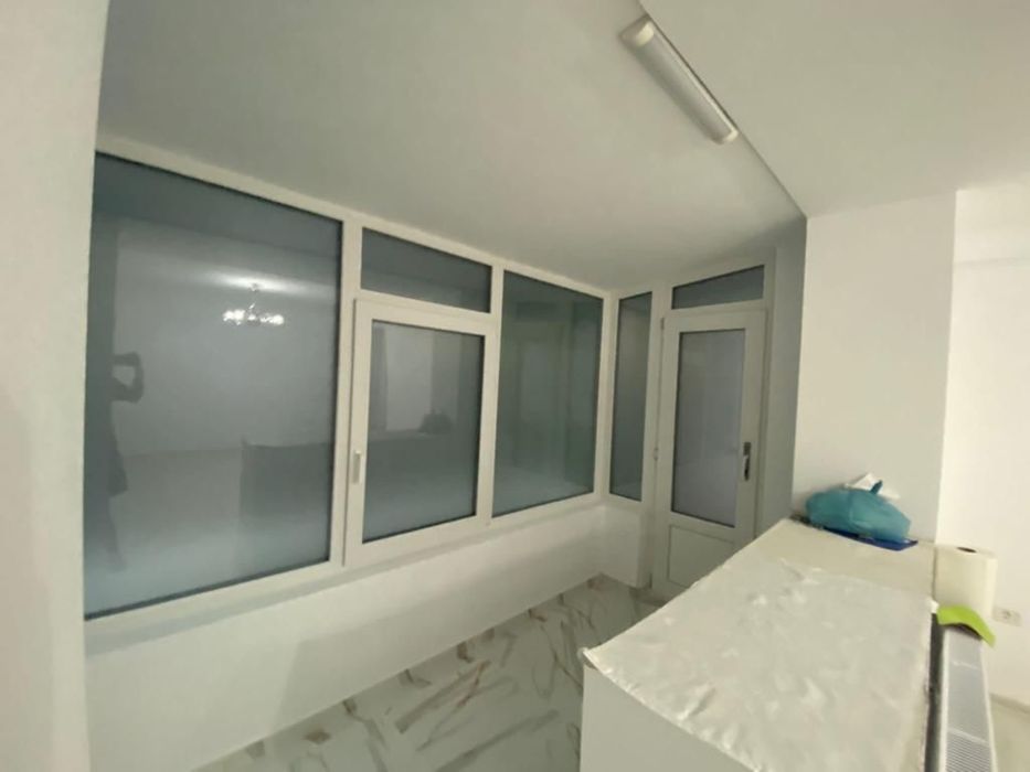 Vand apartament 2 camere parter zona gara