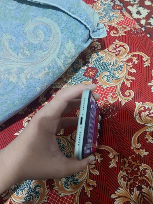 Айфон 11 128гб прадам