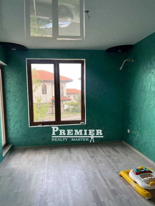 Продава се Двустаен апартамент в Ахелой - 67 кв.м за 1105 €/кв.м - Снимка #1