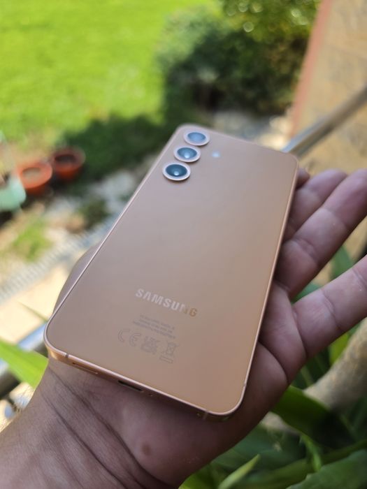 Samsung Galaxy S24 Sandstone Orange 256GB Garantie