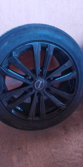 Продавам Гуми с джанти 18 ки