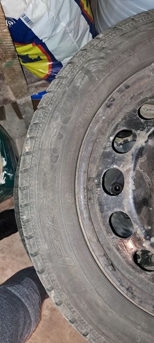 Vând jante otel 5x112 / R16cu anvelope iarna