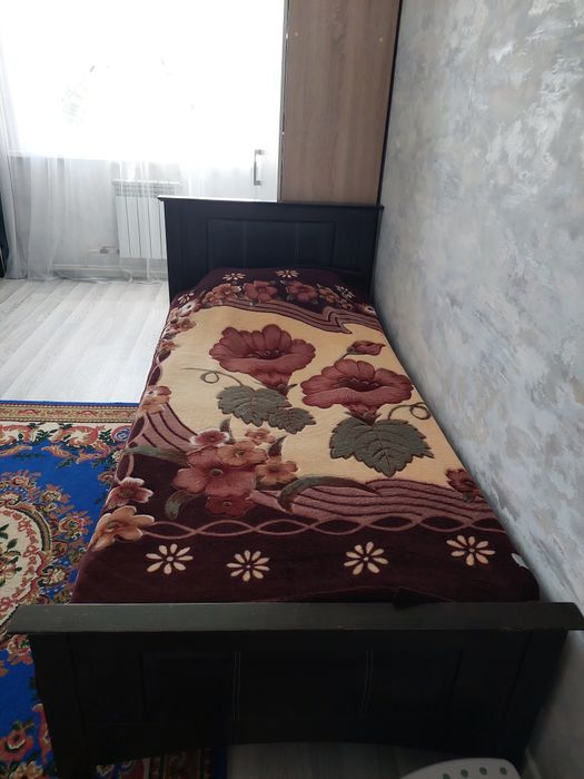 Продам кровать одна местный