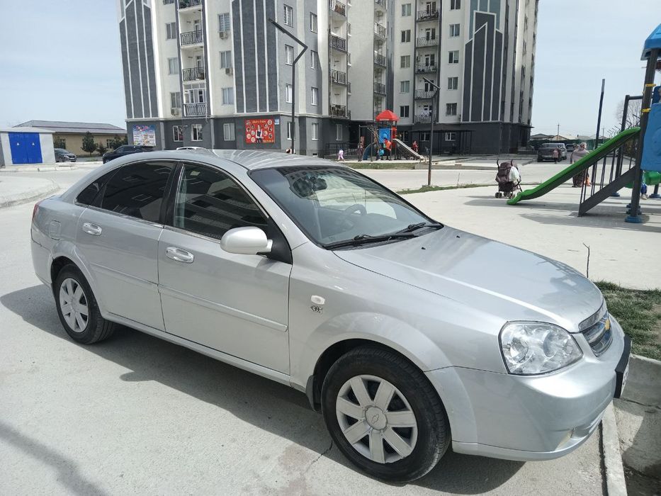 Lasietti 1.8  varyant gaxam bir