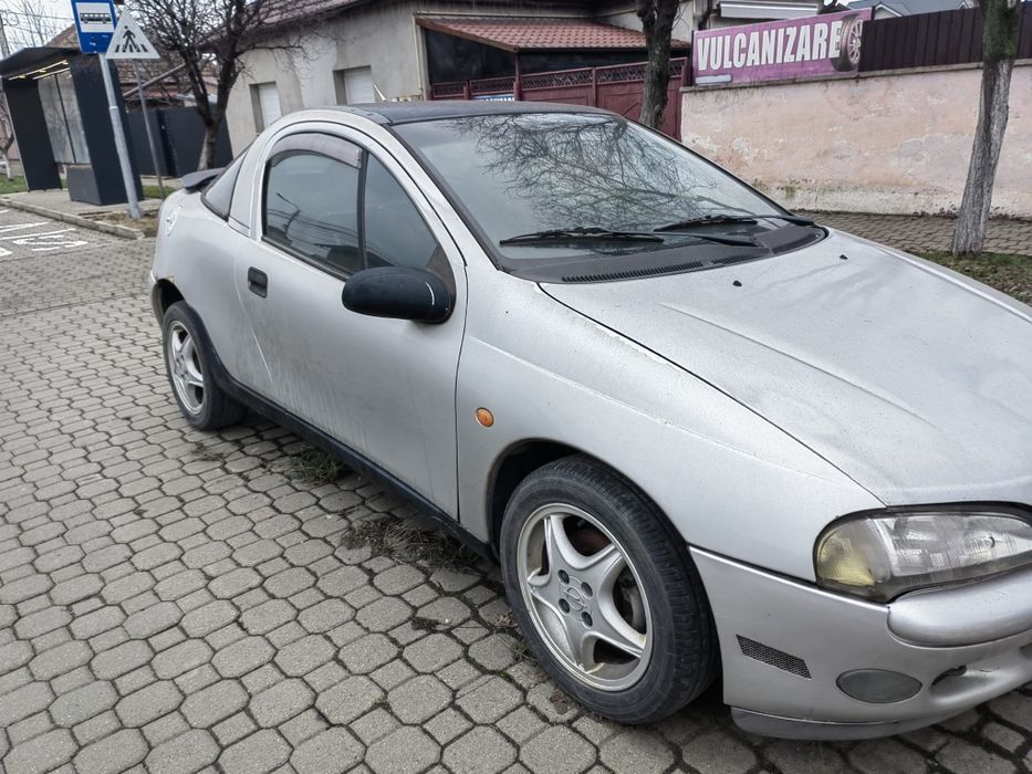 Vând Opel  tigra