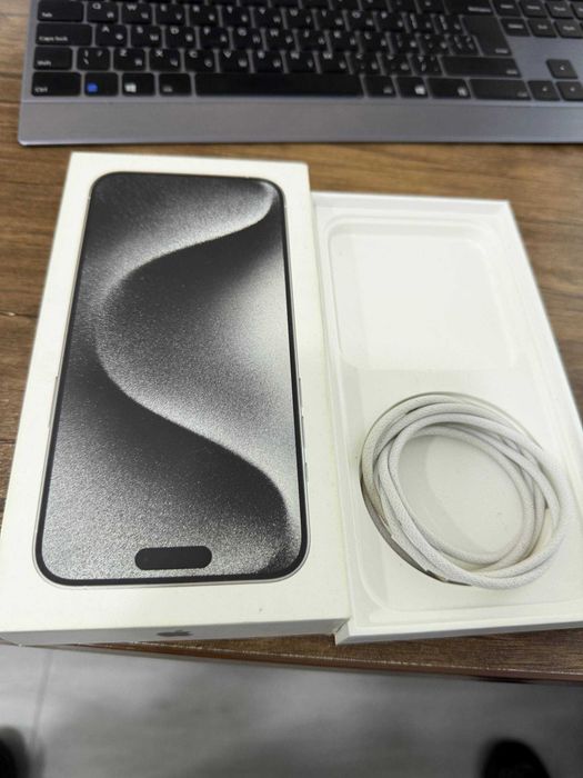 iPhone 15 pro max White Titanium 256 gb Sim+Esim