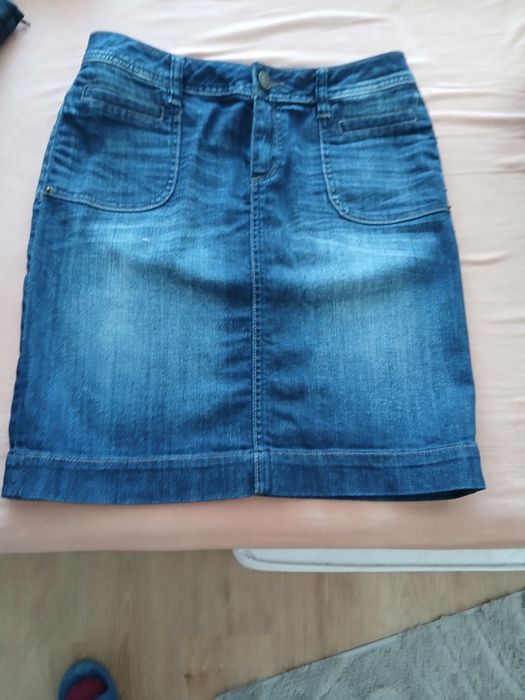 Дамски поли и панталони