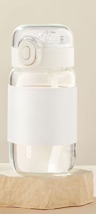 Продам бутылку для воды для детей