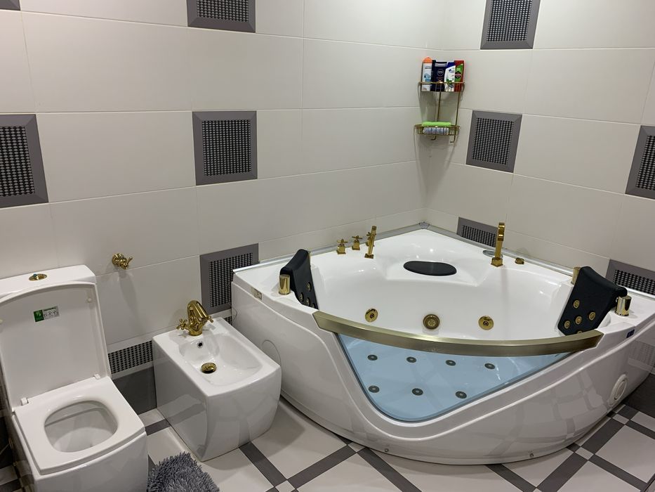 Cдается квартира в центре ташкента !!!