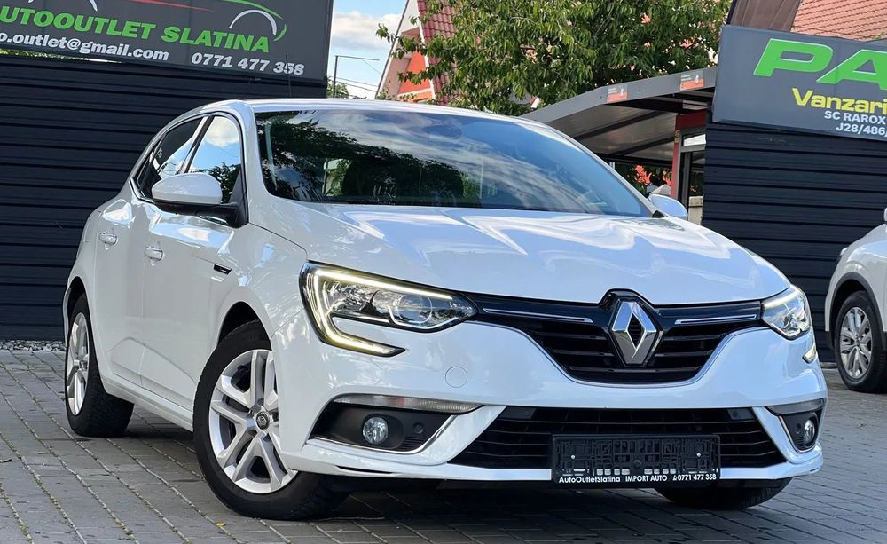 Renault Megane 1.5 DCI - Stare perfecta / km reali / navigatie / leduri