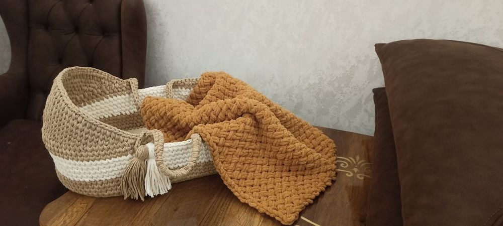 Chaqaloqlar uchun lyulka va pled