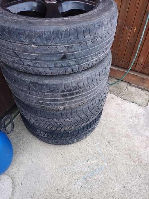 Vând genți pe 17