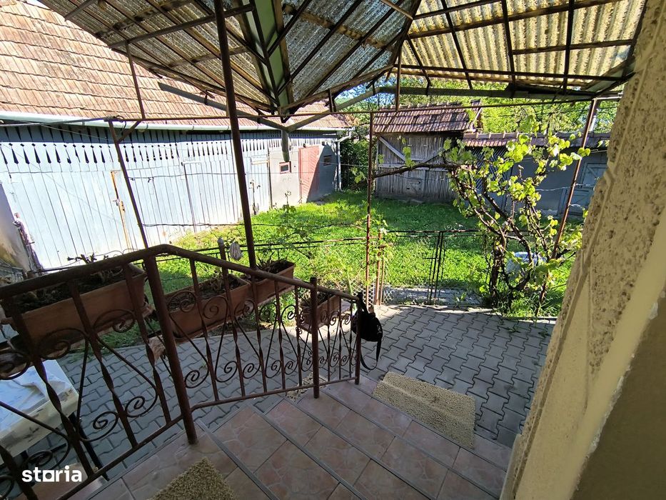 Casă de vânzare. Liniște, natură, confort, la doar ~20 minute de Tg MS