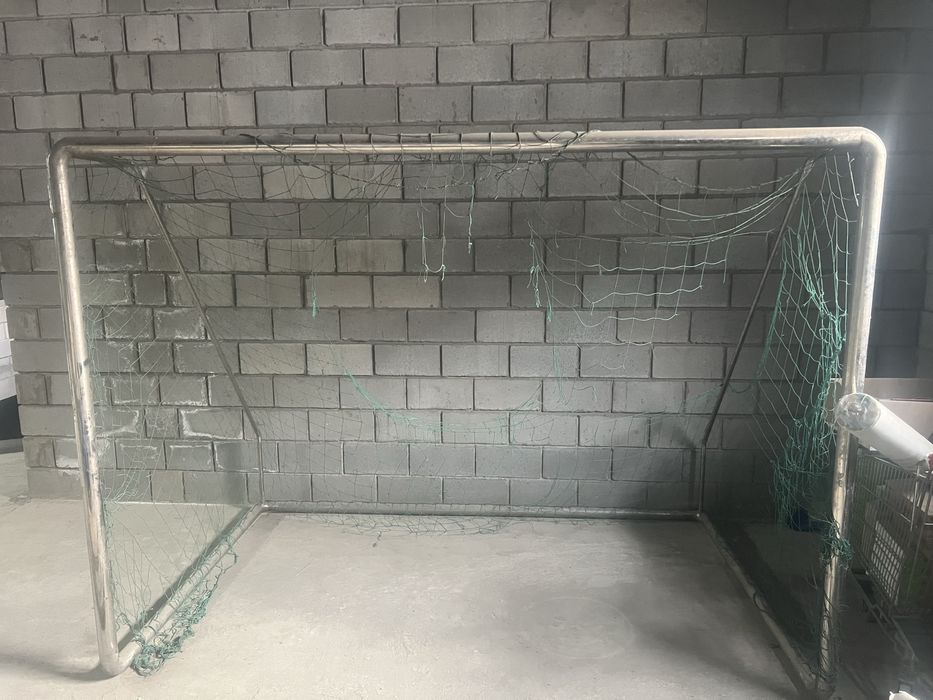 Футбольные ворота