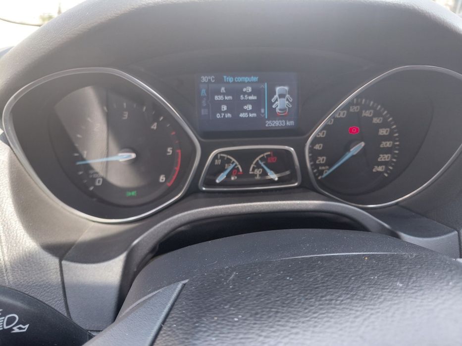 FORD Focus 2014 — imagine 4