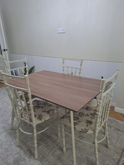 Стол (120×80) и 4 стулья