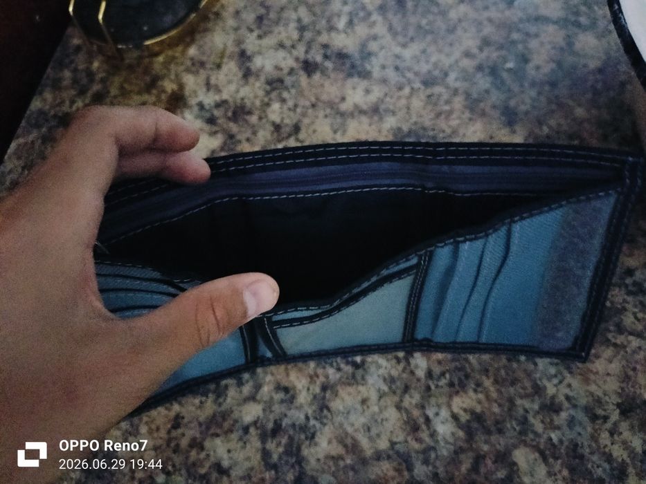 Продам кошелек новый