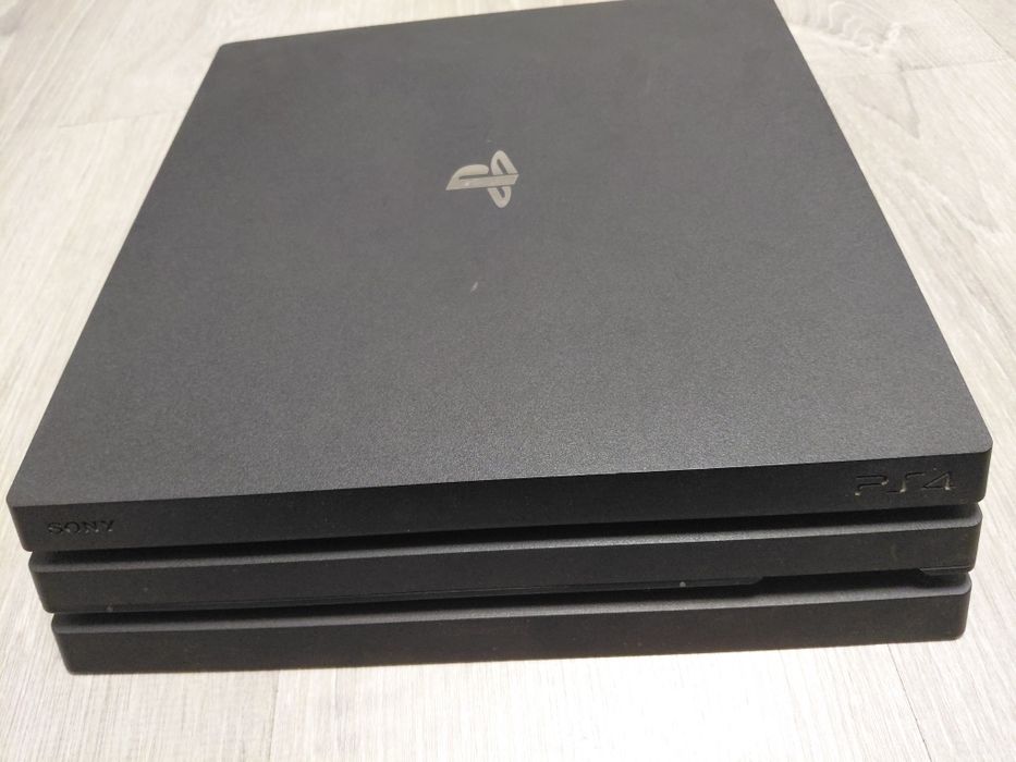 Продам soni ps4 slim 1trb не прошитая