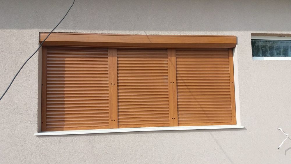 PVC / ПВЦ / Алуминиеви външни ролетни щори и гаражни врати