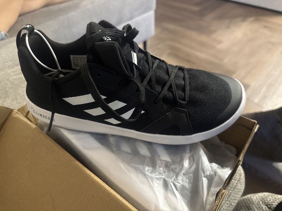 Кросовки адидас (adidas) китайские