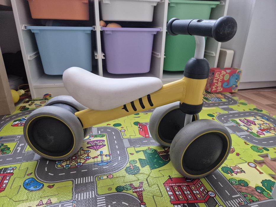 Bicicleta copii mici