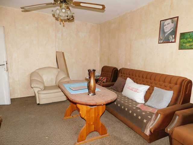 Продава се Тристаен апартамент в Търговище, Център - 95 кв.м за 940 €/кв.м - Снимка #6