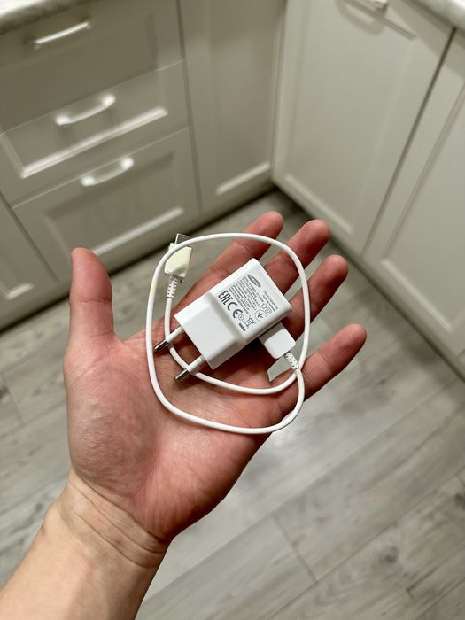 ZTE Blade A51 (iPhone, Samsung)