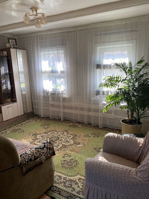 Продам дом бревенчатый