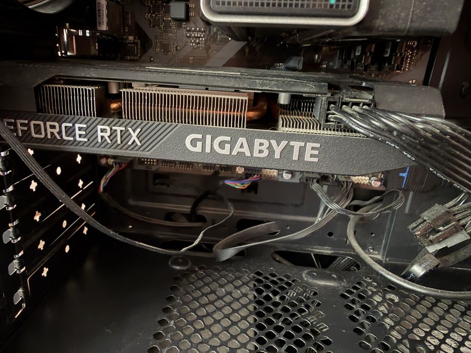 Видеокарта Gigabyte RTX3060 12GB