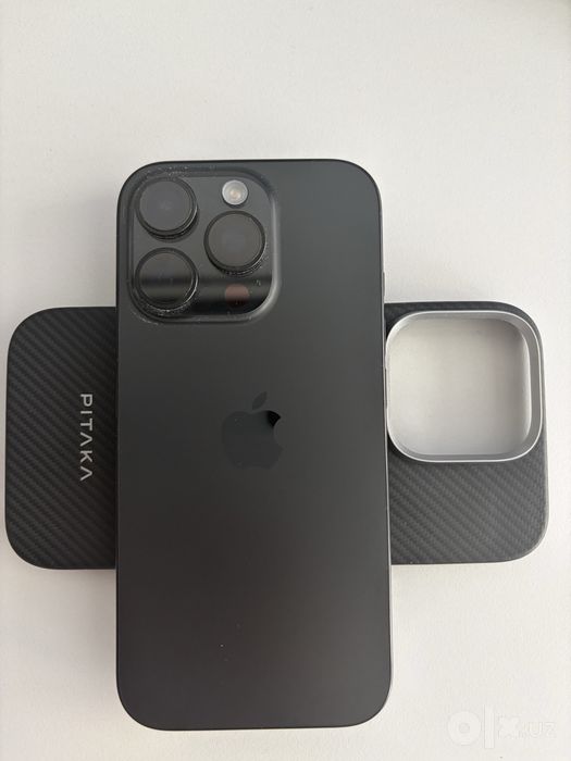 Iphone 16 pro black