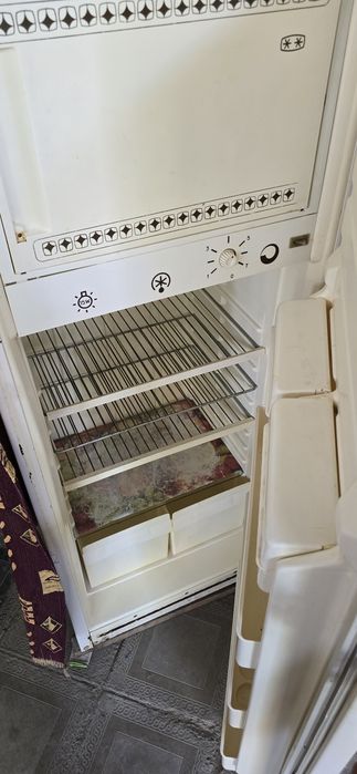 Холодилник снежинка