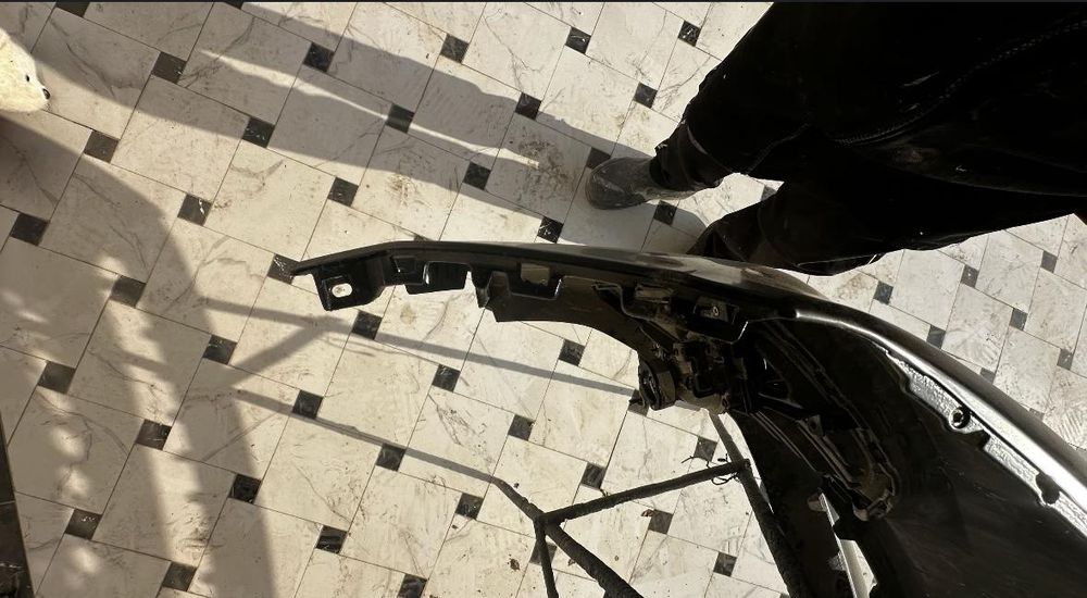 Передний бампер на Hyundai accent