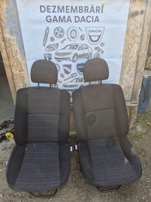 Interior ( Scaune + banchete )  Dacia Logan 1