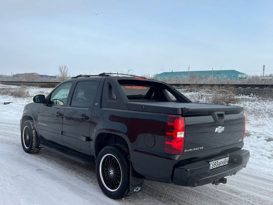Chevrolet tahoe avalanche