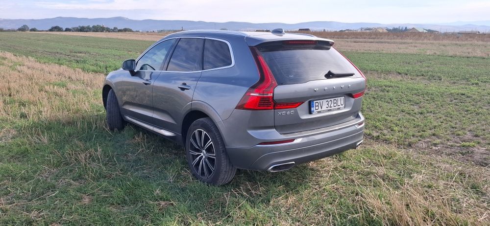 VOLVO XC60 2018 — imagine 8