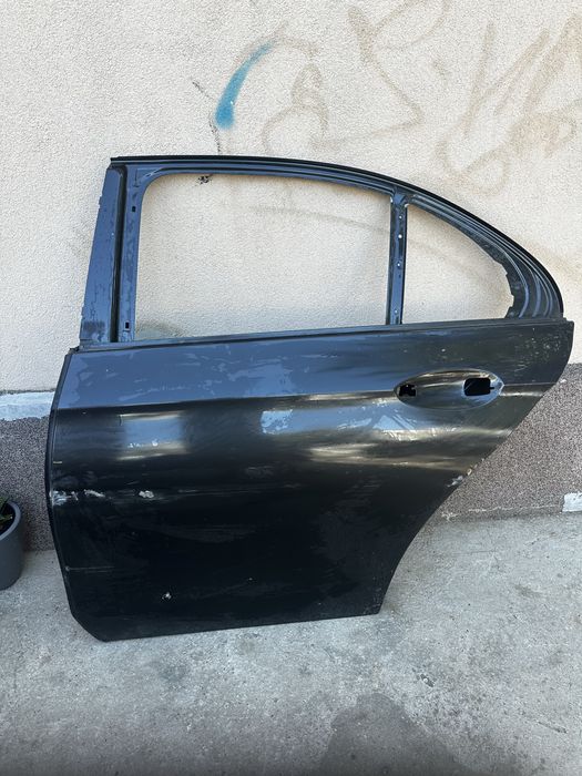 Ușă stânga spate mercedes e class w213.