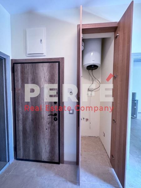 Продава се Тристаен апартамент в Царево - 110 кв.м за 1636 €/кв.м - Снимка #11