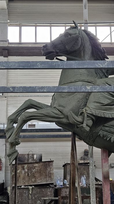 Скульптура Маф Памятник Бюст