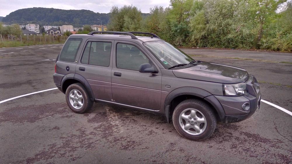 Vând freelander 1