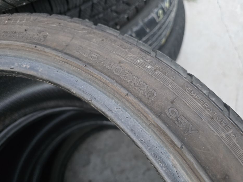 2бр Летни гуми 245 40 20 - Nankang