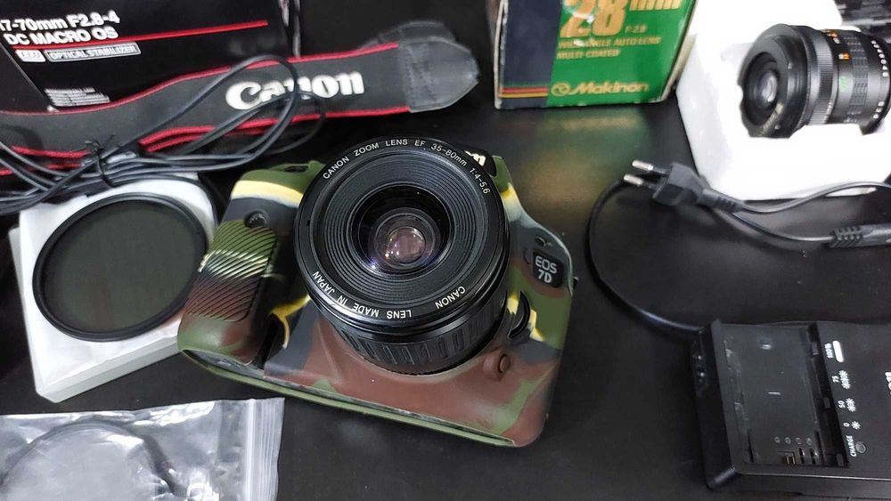 Canon EOS 7D Комплект - 3 обектива