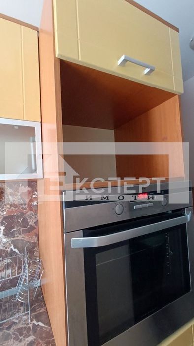 Дава се под наем Тристаен апартамент в Пловдив, Център - 98 кв.м за 612 € - Снимка #5