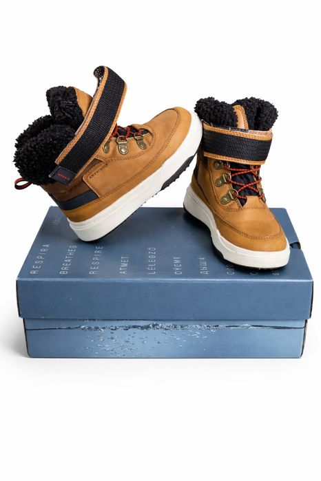 Детски зимни боти Geox Amphibiox – като нови