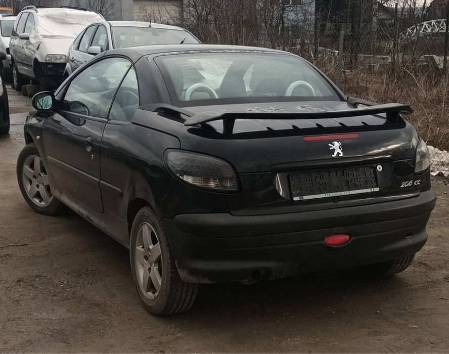 Dezmembrez Peugeot 206 cc 2.0 benzina