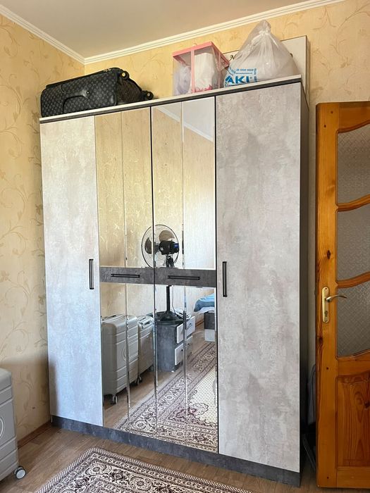 Спалньни сатылад 150 мың