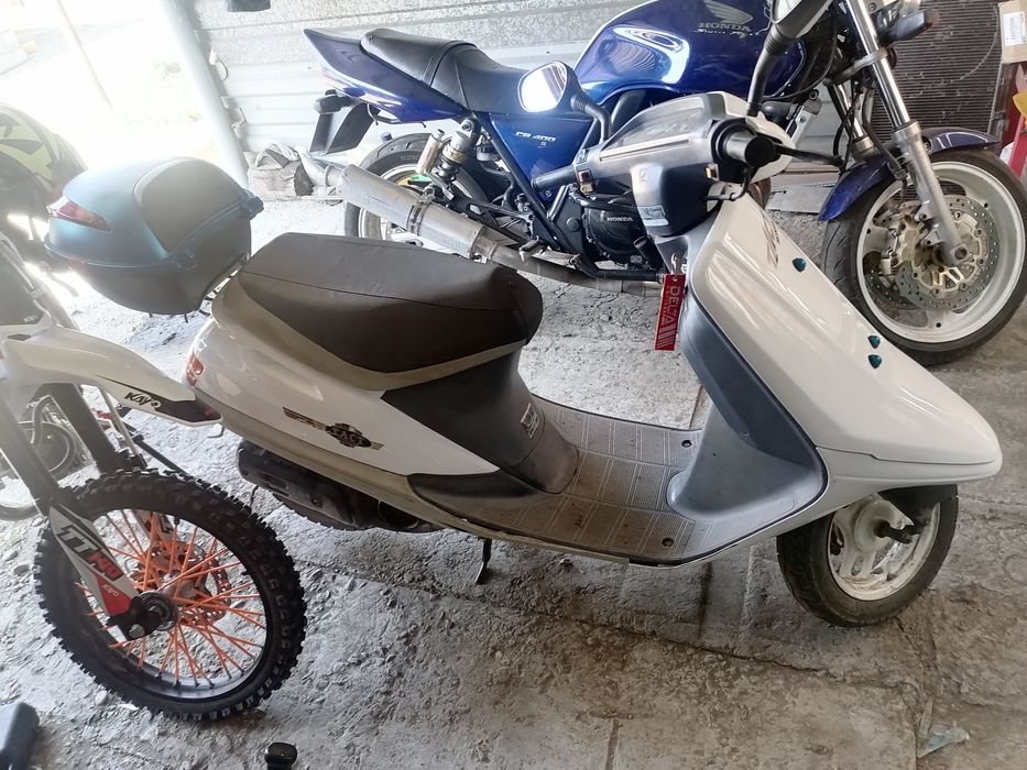 Продам скутер хонда такт 24