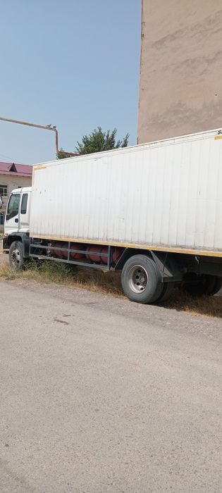 10 тнлик исузи сотилади.