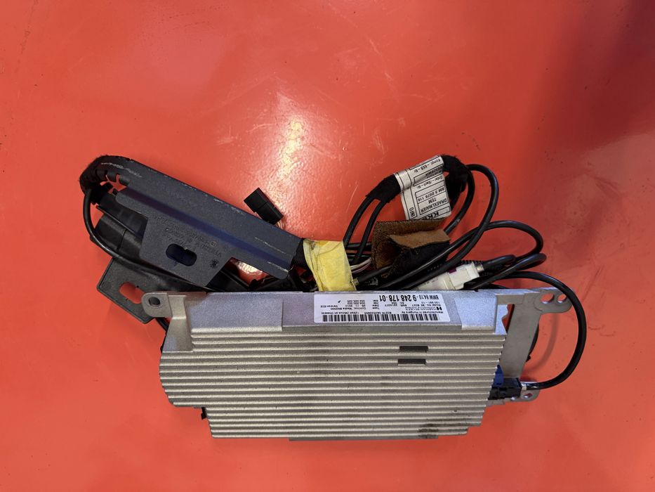 Combox Комбокс за BMW БМВ Е90 Е91 Е92 Е84 Е82 Е87 Е88