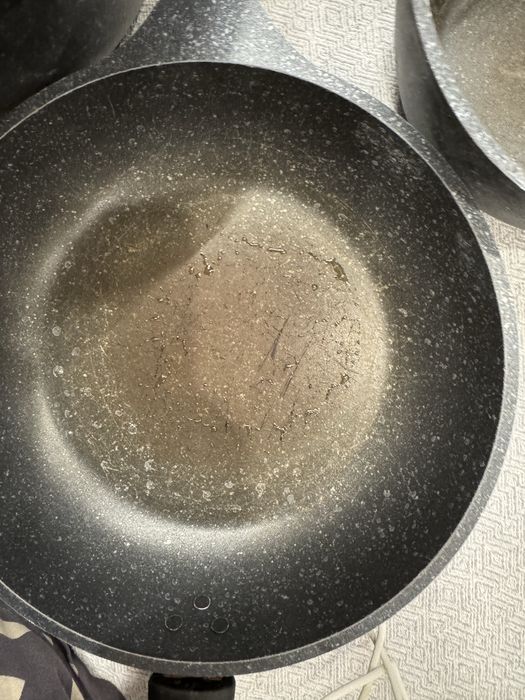 Набор кастрюль три шт